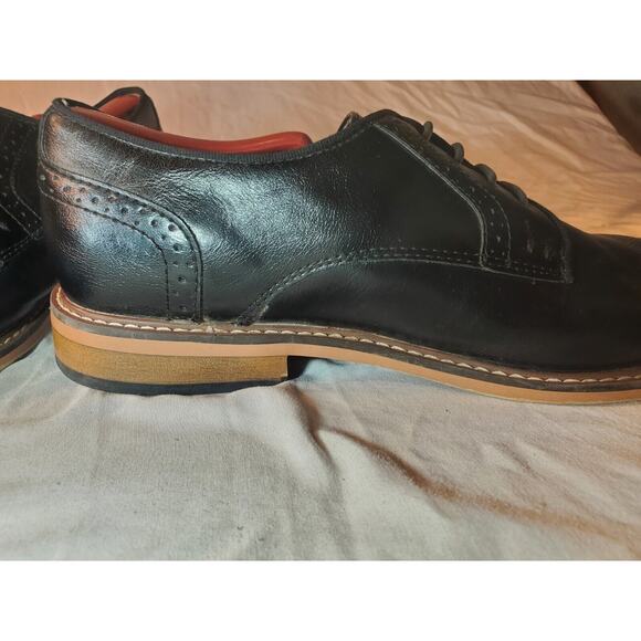 Steve Madden Mens Sz 8M Shoes Black Leather Brogue Medallion Toe Wingtip Oxfords - Picture 7 of 14
